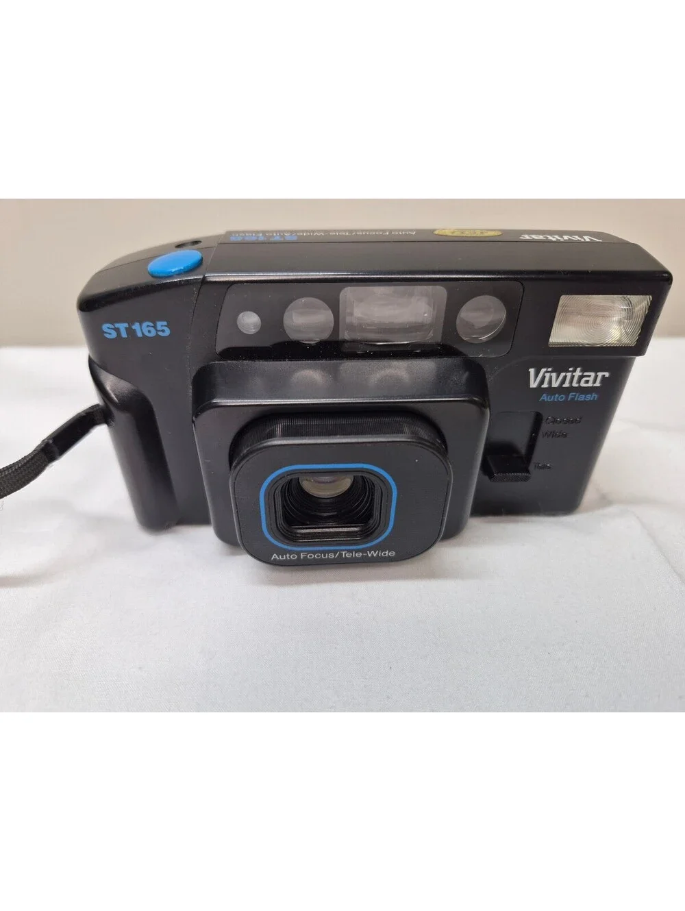 Vivitar ST165 Auto Focus Tele-Wide 35mm Film Camera with Auto Flash J39